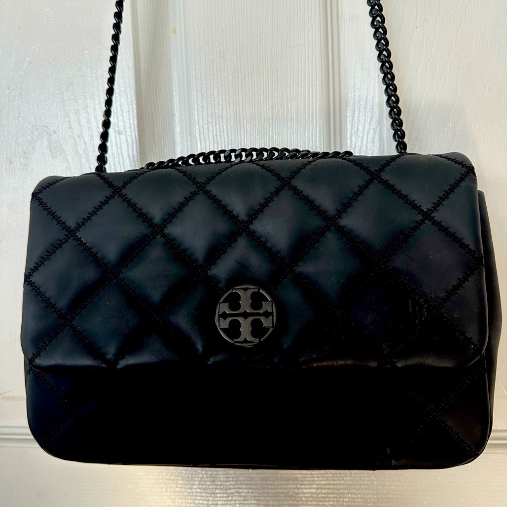 Black quilted Tory Burch purse
